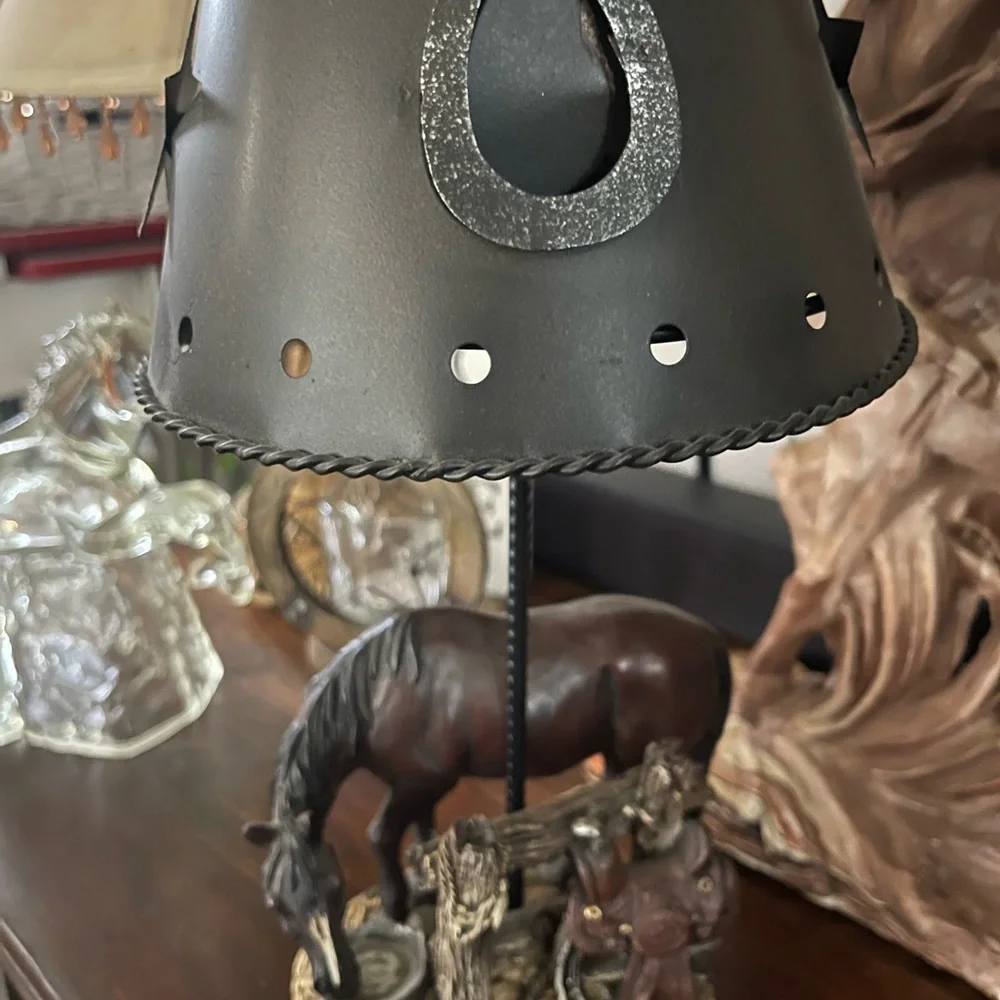 Western Ceramic Porcelain Accent Tealite Lamp Horse Drinking Water